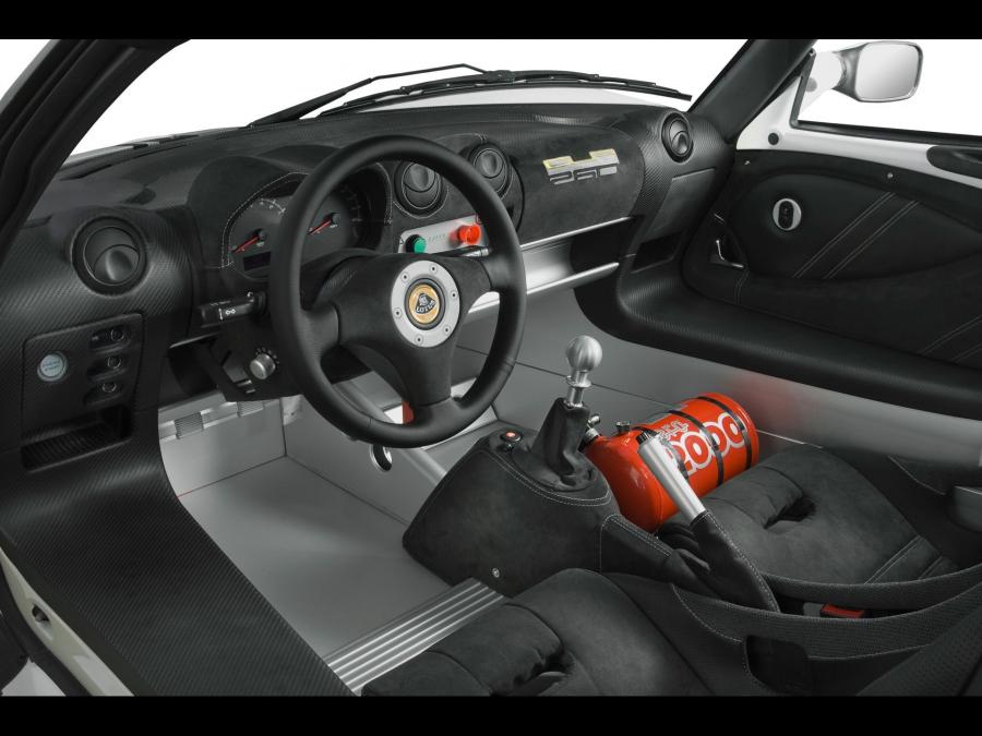  Lotus Exige Cup 260 2009 года  (фото 4 из 19)